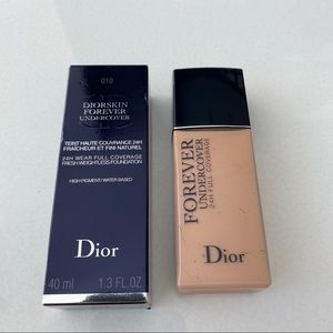 DIOR Diorskin Forever Undercover Foundation